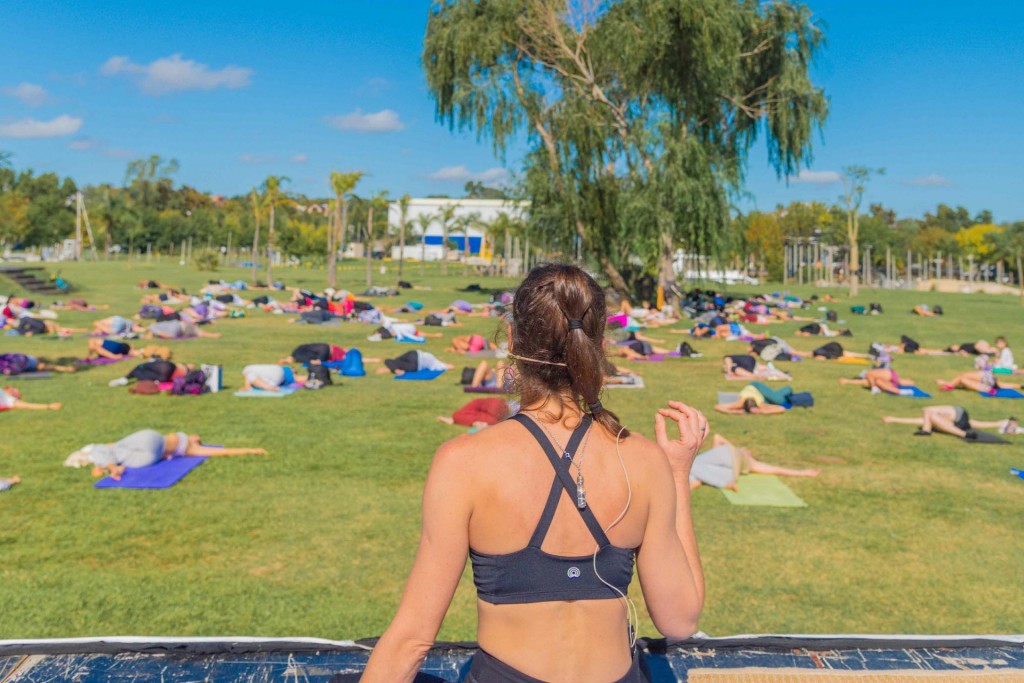 San Fernando: Cientos de personas disfrutaron del Yoga en el Festival “Exhale” del Parque Náutico 