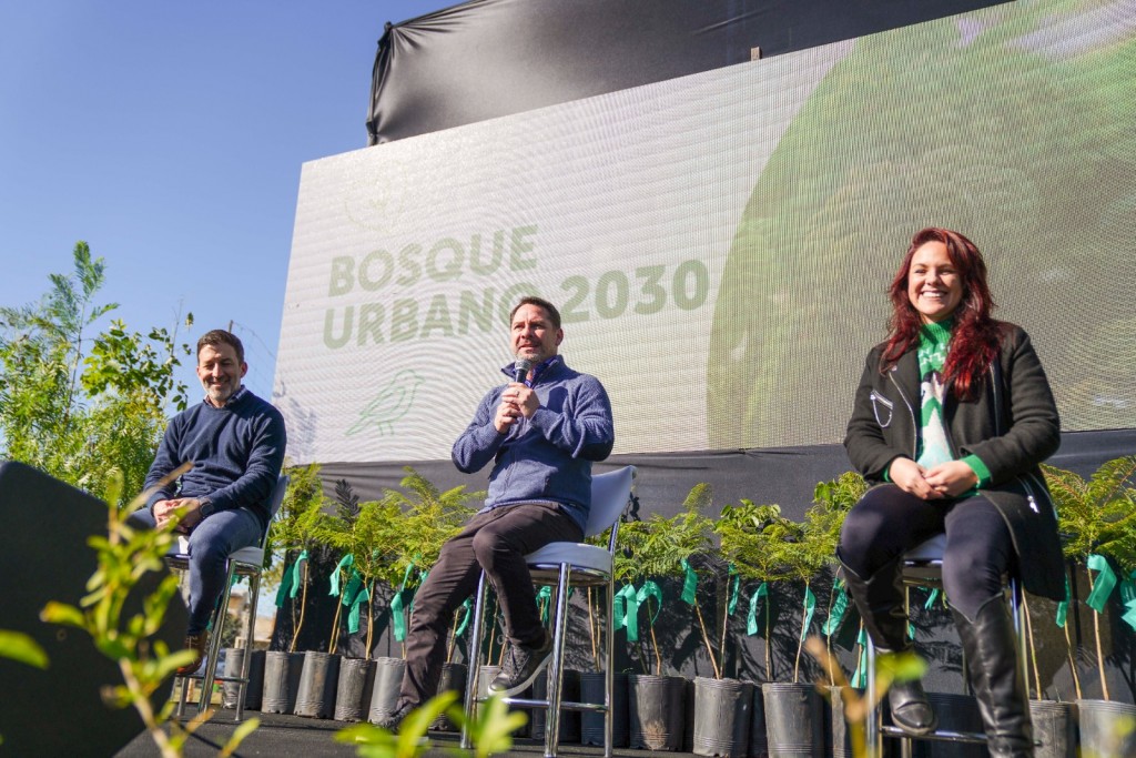 Ituzaingó: Descalzo presentó el plan estratégico de forestación 