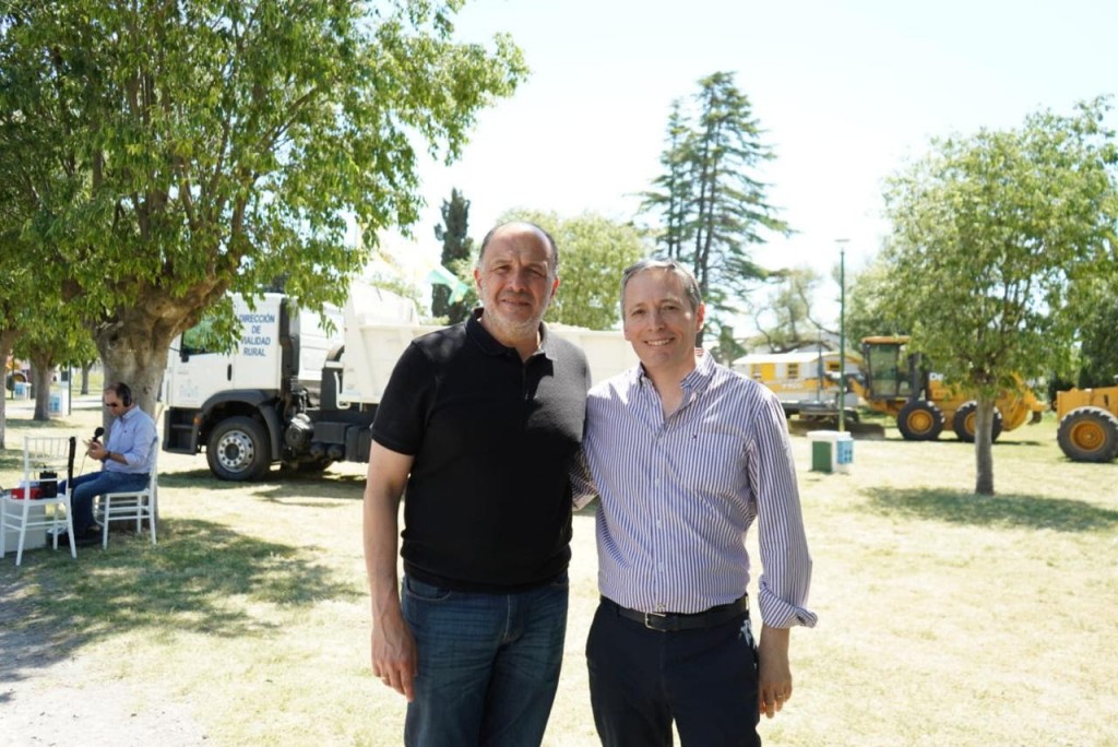 Fernando Gray visitó Tres Arroyos y se reunió con su par, Pablo Garate 