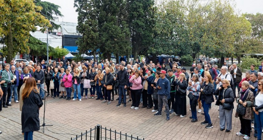 Berazategui: Mussi encabezó el acto por el Día de la Lealtad Peronista 