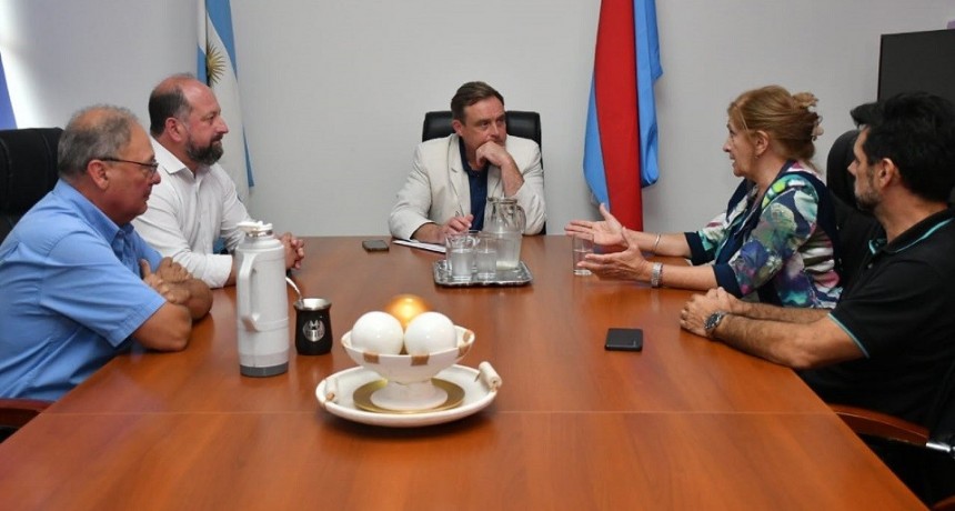 Entre Ríos: El Gobierno Provincial revisa el estado de avance de obras viales con diversos municipios