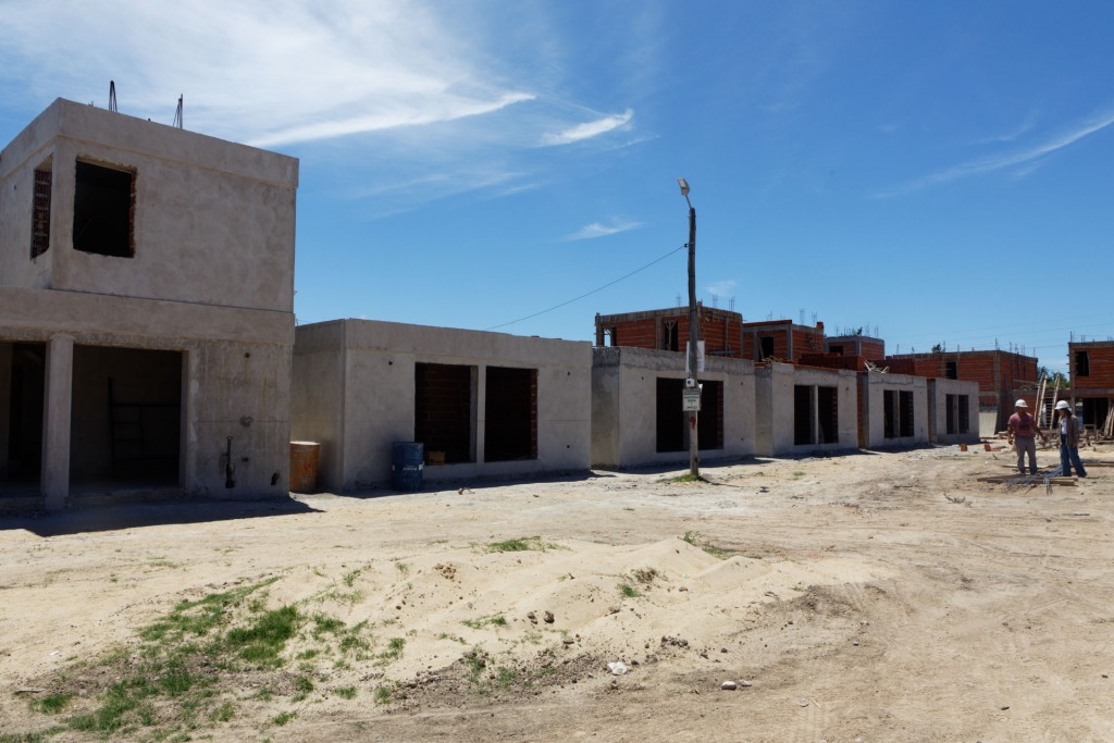 Berazategui: Continúa la construcción de 120 viviendas en el barrio 3 de Junio