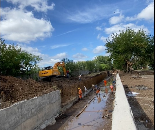 Merlo: Avanzan las obras hidráulicas en el distrito