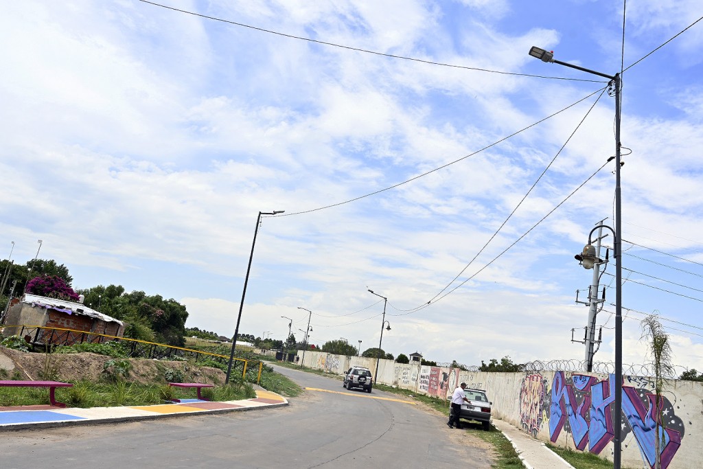 Tigre: El Municipio instaló luminarias LED y realizó tareas de limpieza en el barrio Las Tunas