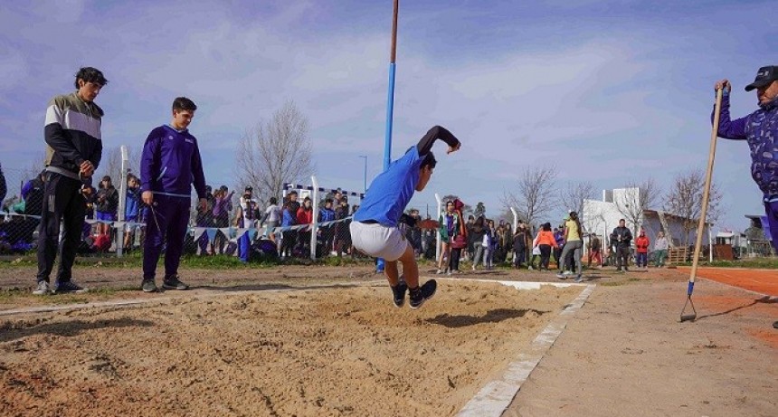 Moreno: Arranca la pretemporada de atletismo en el Polideportivo Catonas