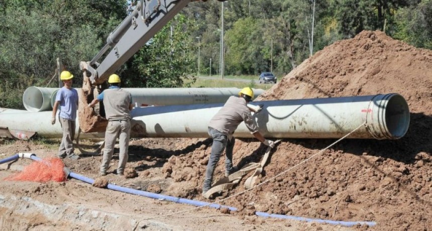 La Provincia licitó obras de agua y saneamiento para Coronel Rosales y Mercedes