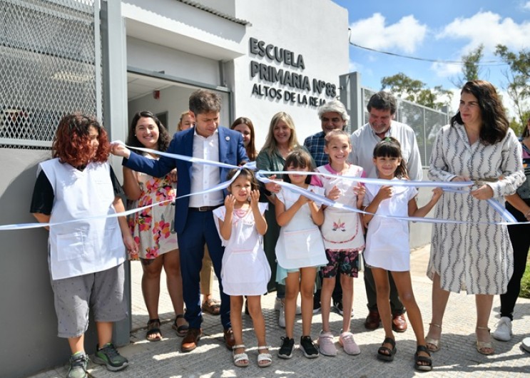 Kicillof inauguró la Escuela Primaria N°83 de Moreno