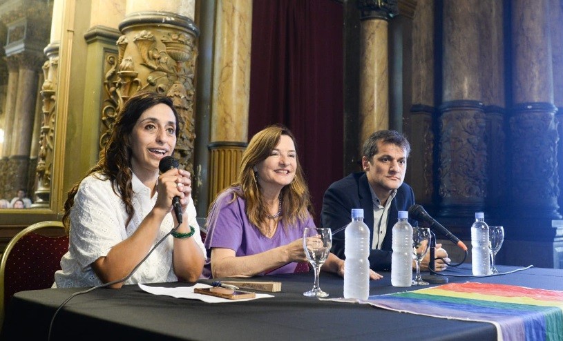 La Plata: Lanzan la “Red Orgullo” para promover derechos y apoyo a la comunidad LGTBI+