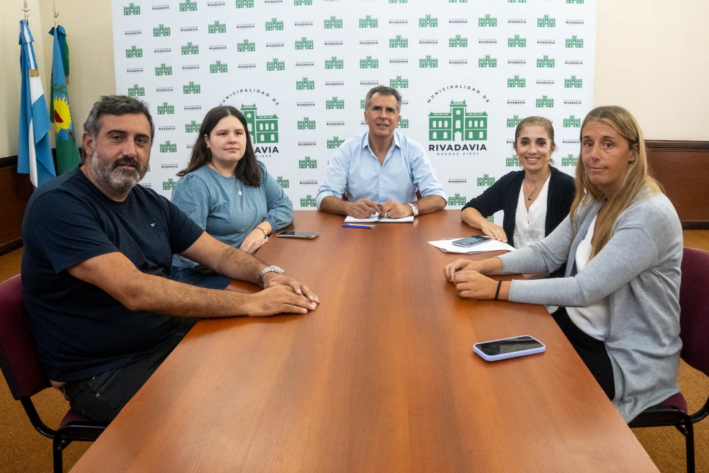 Rivadavia: El Municipio adelantó y amplió la ayuda escolar para trabajadores municipales 