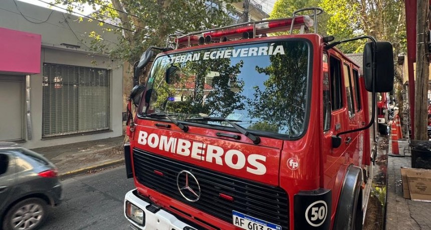 E. Echeverría: El Municipio invirtió más de 5 millones en combustible para la asociación de Bomberos Voluntarios durante enero