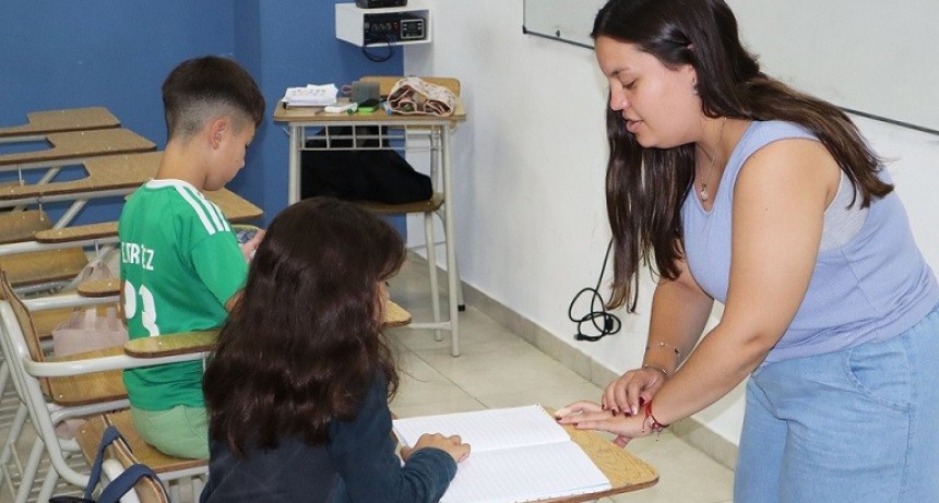 Campana: El Municipio comenzó a brindar las clases de apoyo escolar gratuitas