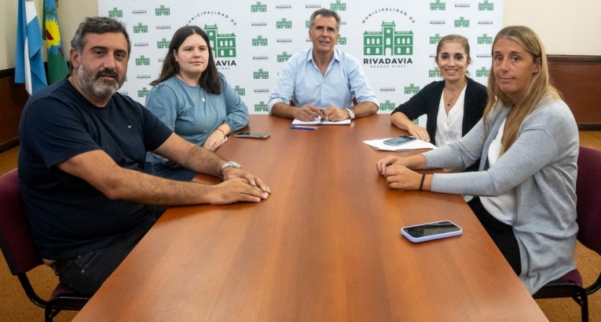 Rivadavia: El Municipio adelantó y amplió la ayuda escolar para trabajadores municipales 
