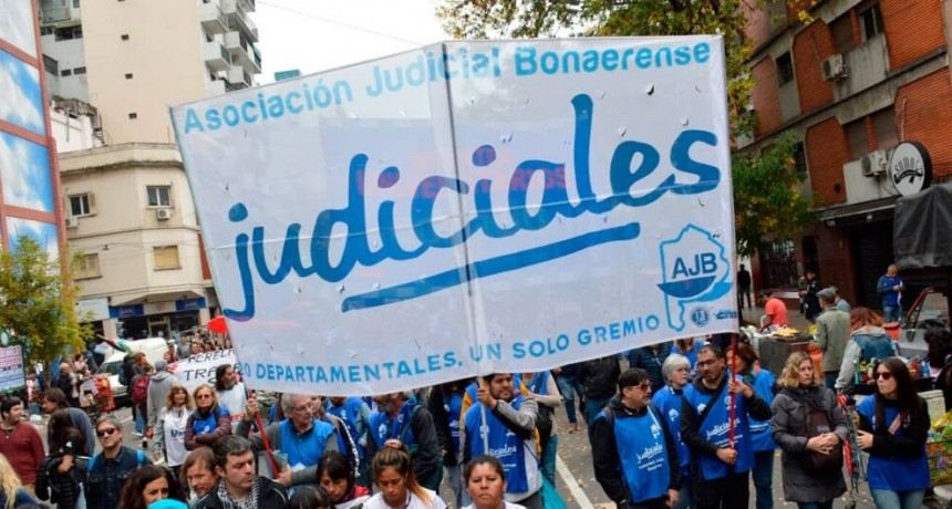 Paritarias: La AJB rechazó por insuficiente la propuesta del Ejecutivo