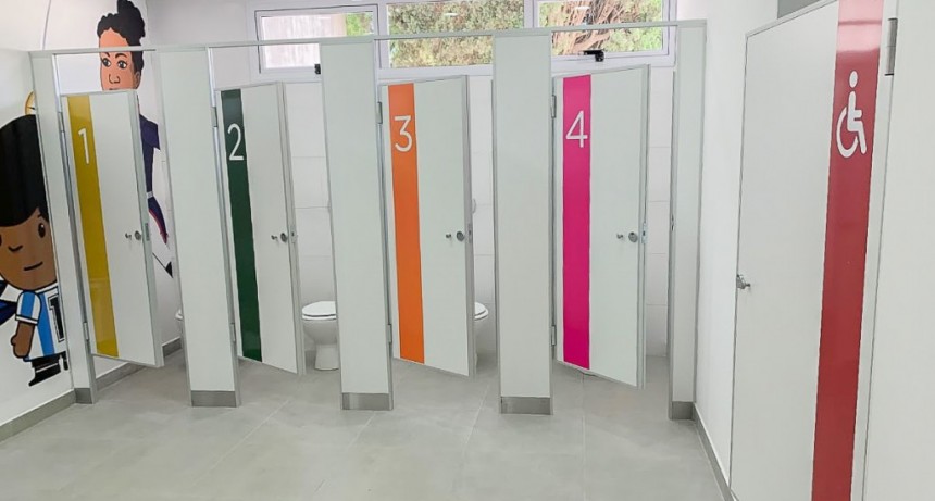 Tapalqué: La Escuela Primaria N°1 inició las clases con nuevos sanitarios 
