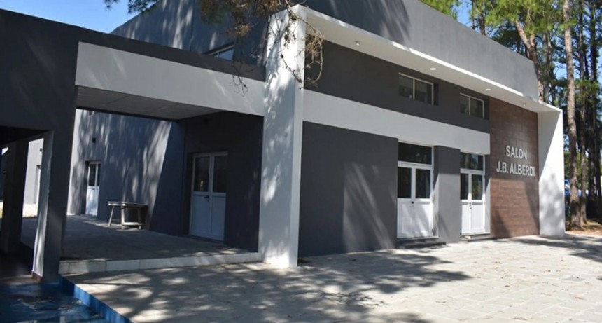 Corrientes: La Provincia refacciona el gran Salón del predio IOSAP sobre ruta 43