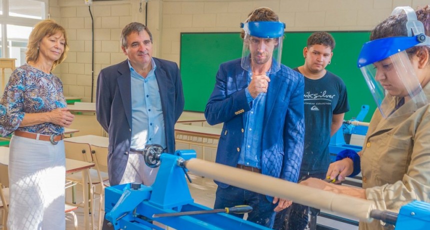 San Fernando: Juan Andreotti inauguró la renovada Escuela Técnica N°3