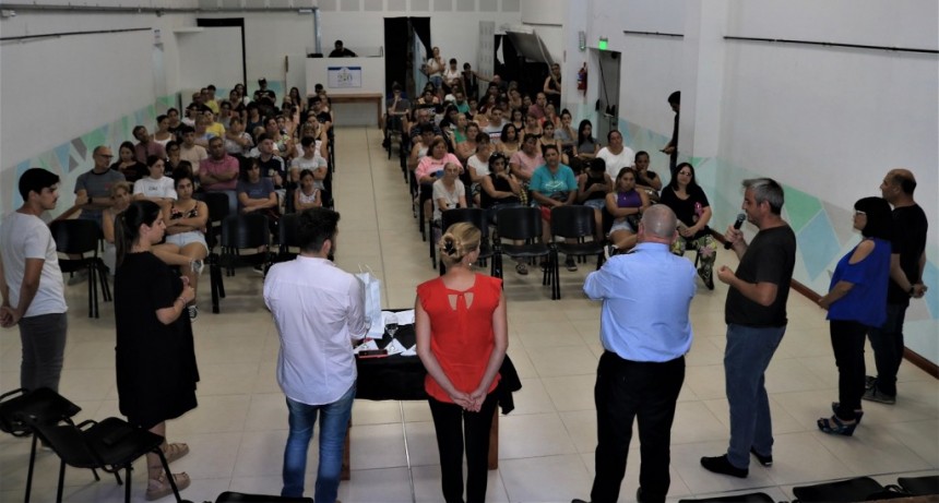 Colón (ER): Se entregaron pasajes a 70 estudiantes universitarios del partido