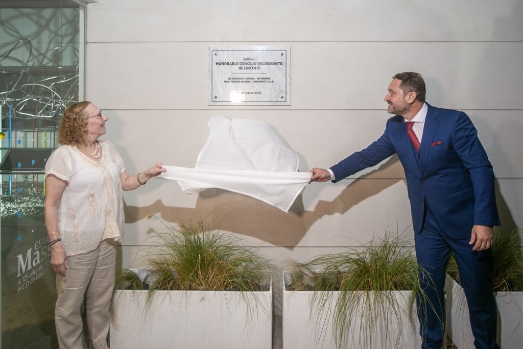 Lincoln: Serenal inauguró el nuevo edificio para el Concejo Deliberante