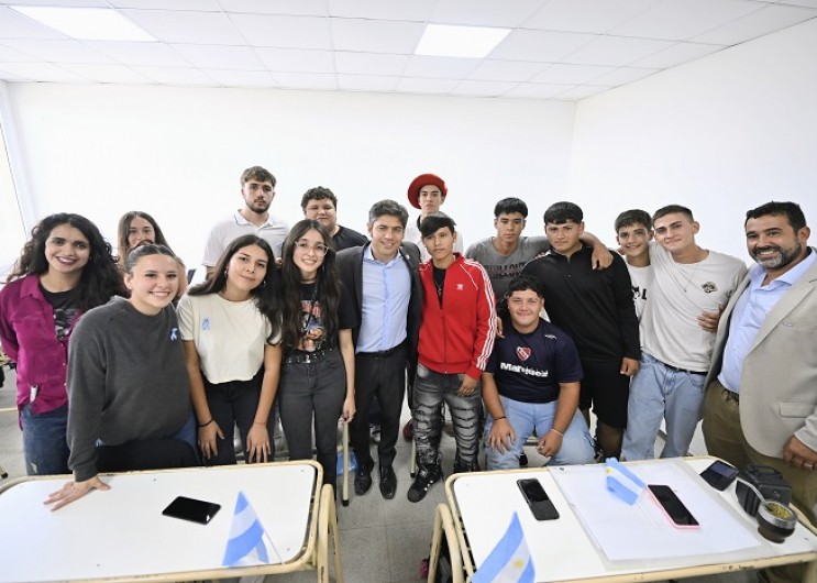 Kicillof inaugur&oacute; el nuevo edificio de la Escuela Secundaria N�13 en Tandil