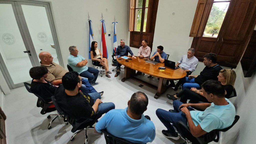 Col&oacute;n (ER): La Municipalidad otorgar&aacute; un 10% de aumento con el salario de marzo