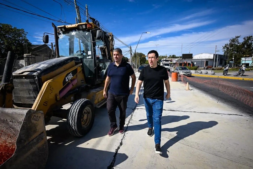 Malvinas Argentinas: Nardini y Caggiano recorrieron la obra de repavimentaci&oacute;n de la Ruta Provincial N&deg; 24