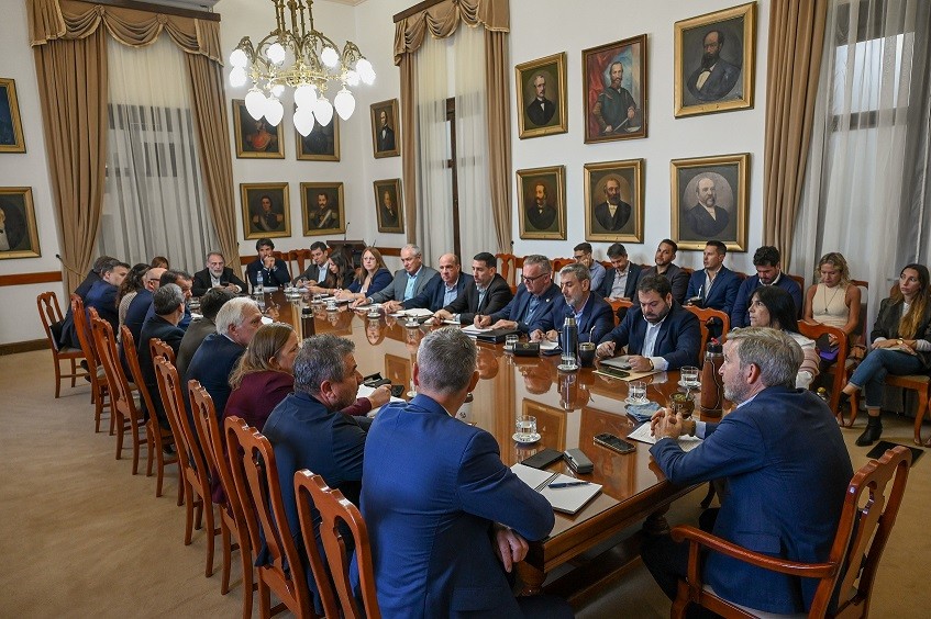 Entre R&iacute;os: El gobierno provincial fortalece pol&iacute;ticas p&uacute;blicas para la prevenci&oacute;n del suicidio