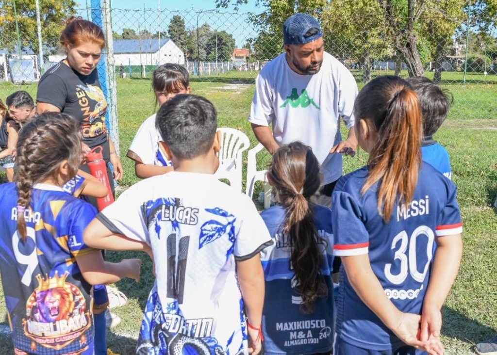 Ituzaing&oacute;: Comenz&oacute; la inscripci&oacute;n al curso de entrenadores y entrenadoras de f&uacute;tbol