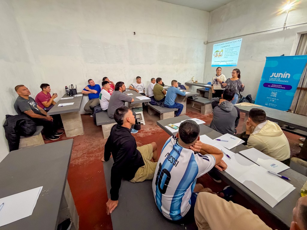 Jun&iacute;n: El Municipio capacit&oacute; a operarios del Frigor&iacute;fico Pastor Bauman