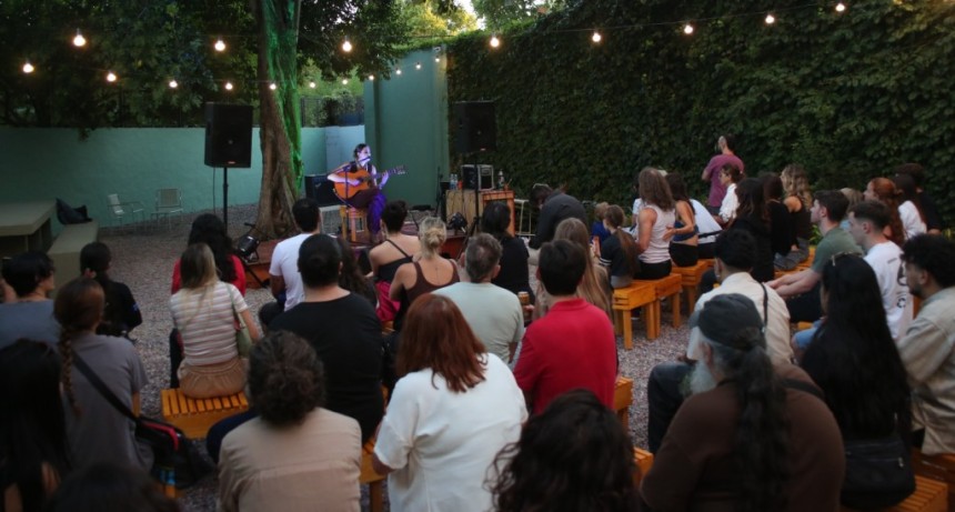 Vicente L&oacute;pez: El Municipio lanz&oacute; &ldquo;Generaci&oacute;n Sub 25&rdquo;, un recital con j&oacute;venes artistas en Casa de la Cultura