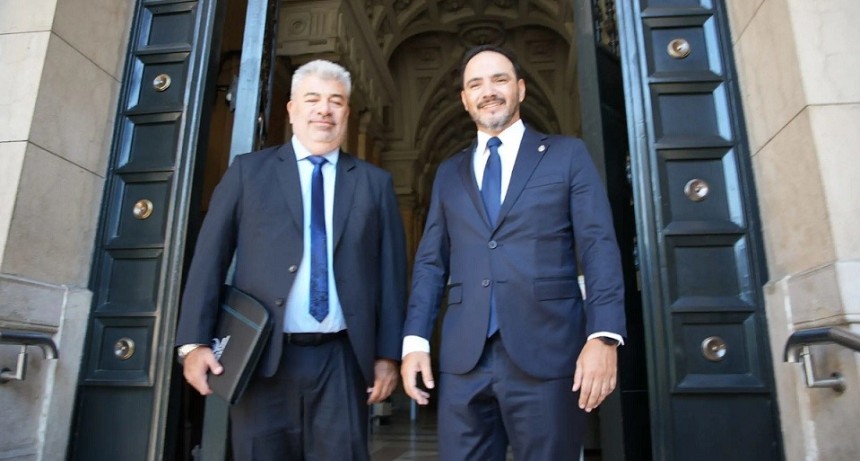 Corrientes: Vald&eacute;s avanz&oacute; en el hist&oacute;rico reclam&oacute; por las regal&iacute;as de Yacyret&aacute; y Salto Grande