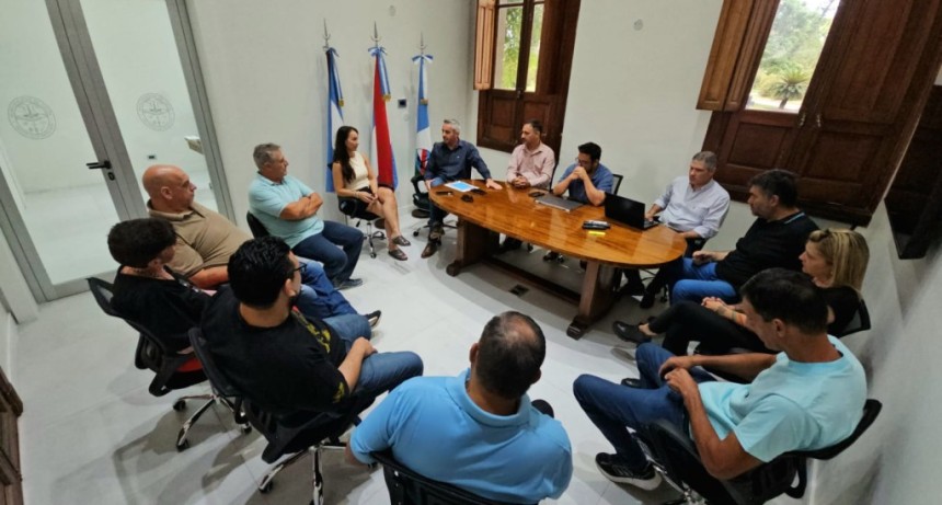 Col&oacute;n (ER): La Municipalidad otorgar&aacute; un 10% de aumento con el salario de marzo