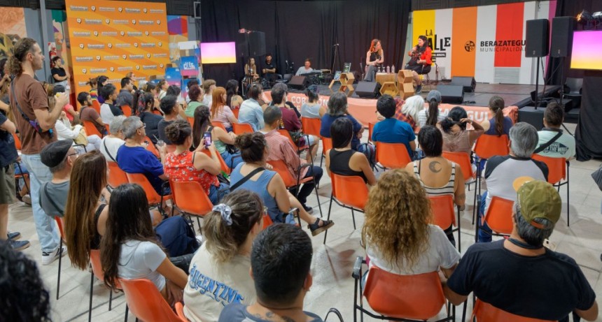 Berazategui: El Municipio realiz&oacute; la 5ta edici&oacute;n de &ldquo;La Calle de los Libros&rdquo;