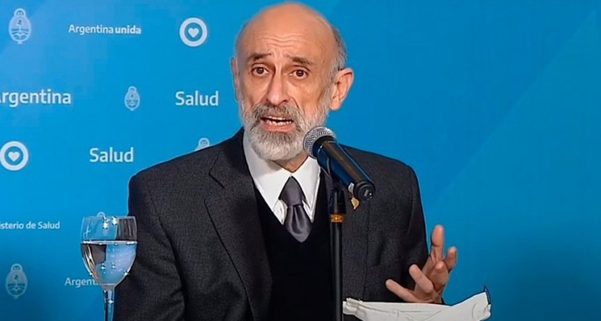 Arnaldo Dubin: “En este momento conseguir una cama para internación en el sistema de salud privado o público es una quimera”