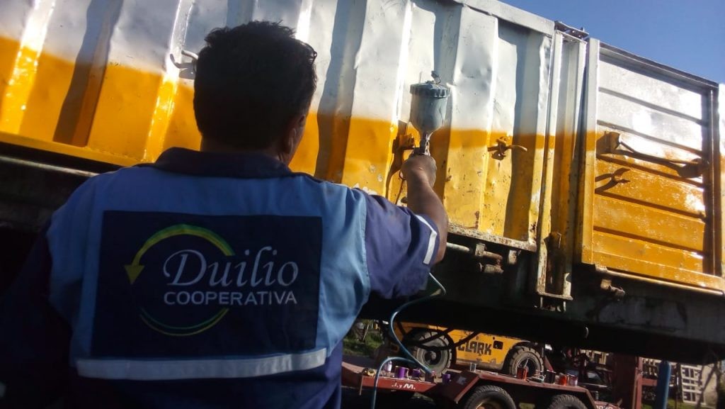 Julio Rojas: “La cooperativa Duilio procesa el 35% de los residuos y recicla el 100% de los plásticos de Lezama” 
