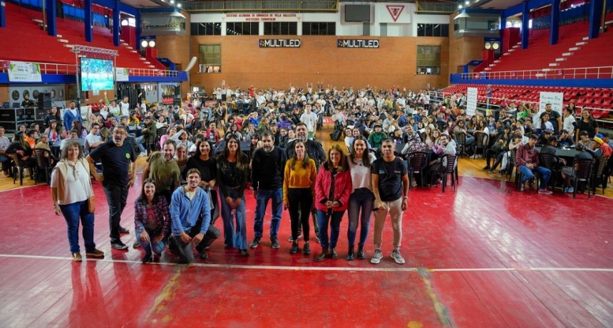 San Martín: El Municipio celebró el Primer Precongreso de las Juventudes