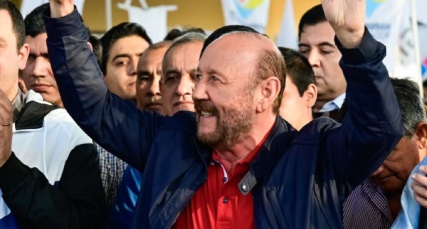 Formosa: Gildo Insfrán firmó el decreto de convocatoria a elecciones en la provincia