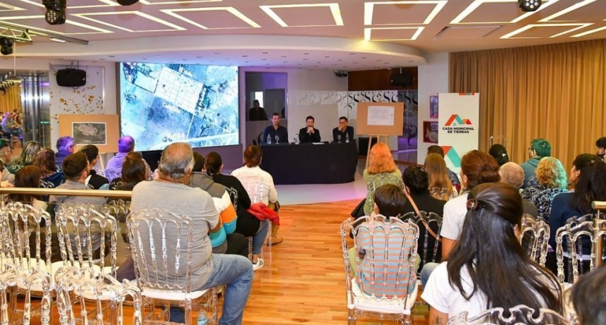 San Vicente: Mantegazza presentó el proyecto para la construcción de 720 viviendas