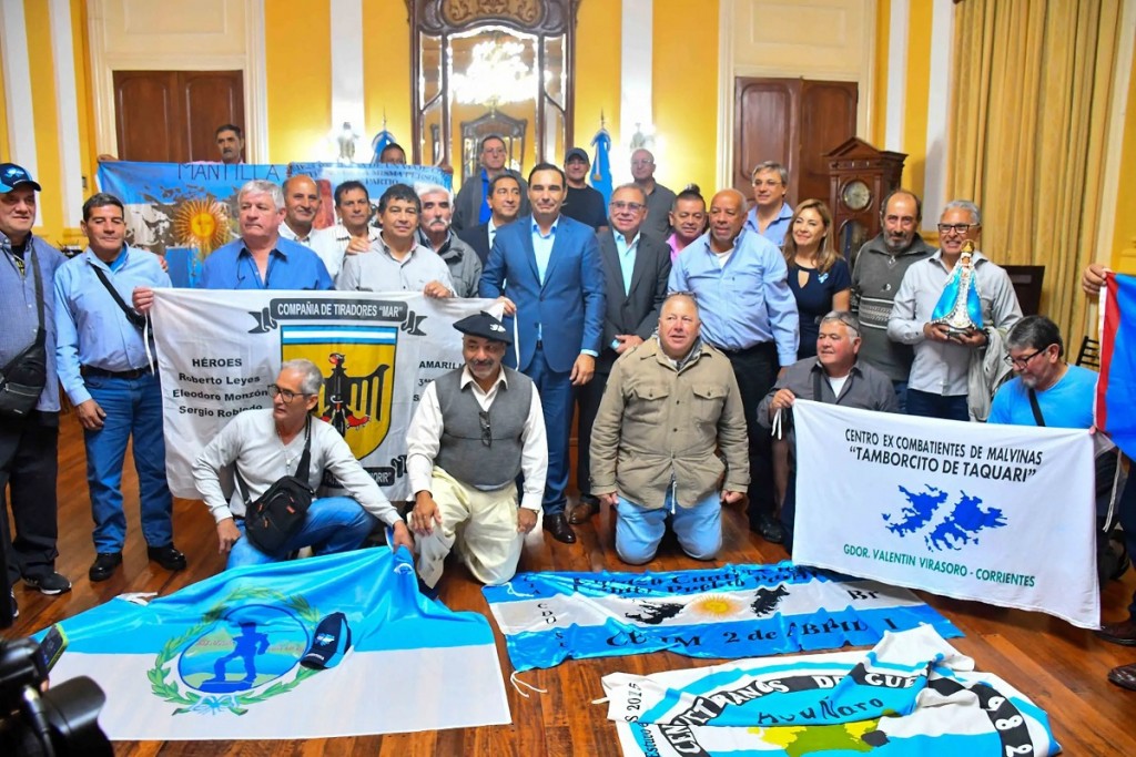 Corrientes: Valdés recibió a los ex Combatientes y ratificó que la causa Malvinas es “política de Estado”