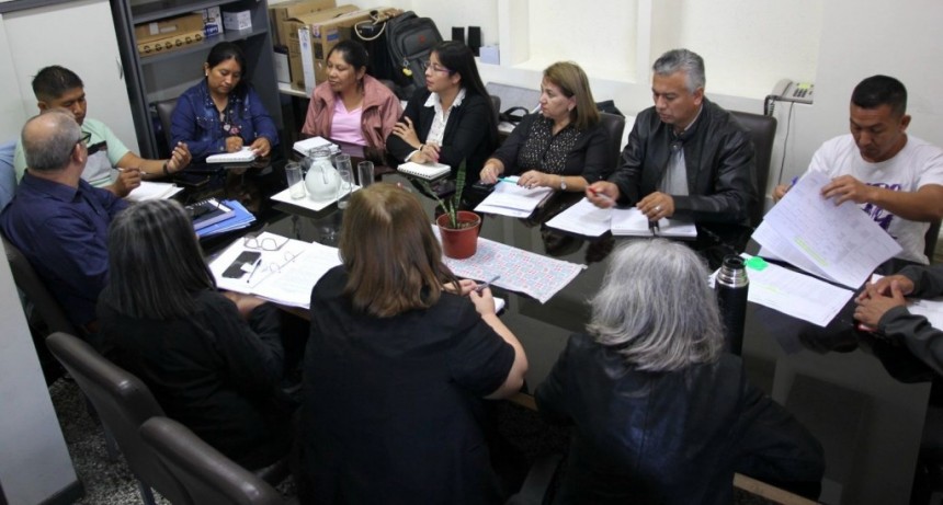 Chaco: La Provincia avanza en mesas de trabajo con Juntas de Clasificación para garantizar la titularización docente 