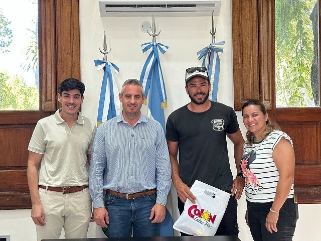 Col&oacute;n (ER): Jos&eacute; Luis Walser recibi&oacute; a palista colonense que clasific&oacute; en competencia en Gualeguaych&uacute;