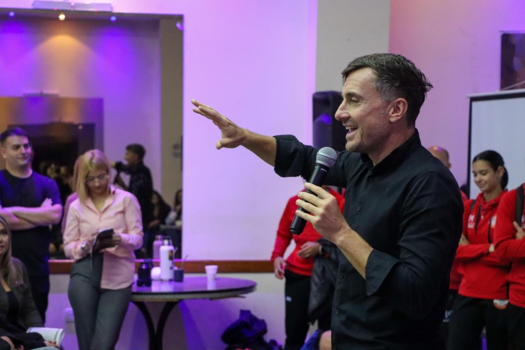 Mor&oacute;n: El Municipio realiz&oacute; una jornada de di&aacute;logo y capacitaci&oacute;n junto a instituciones educativas