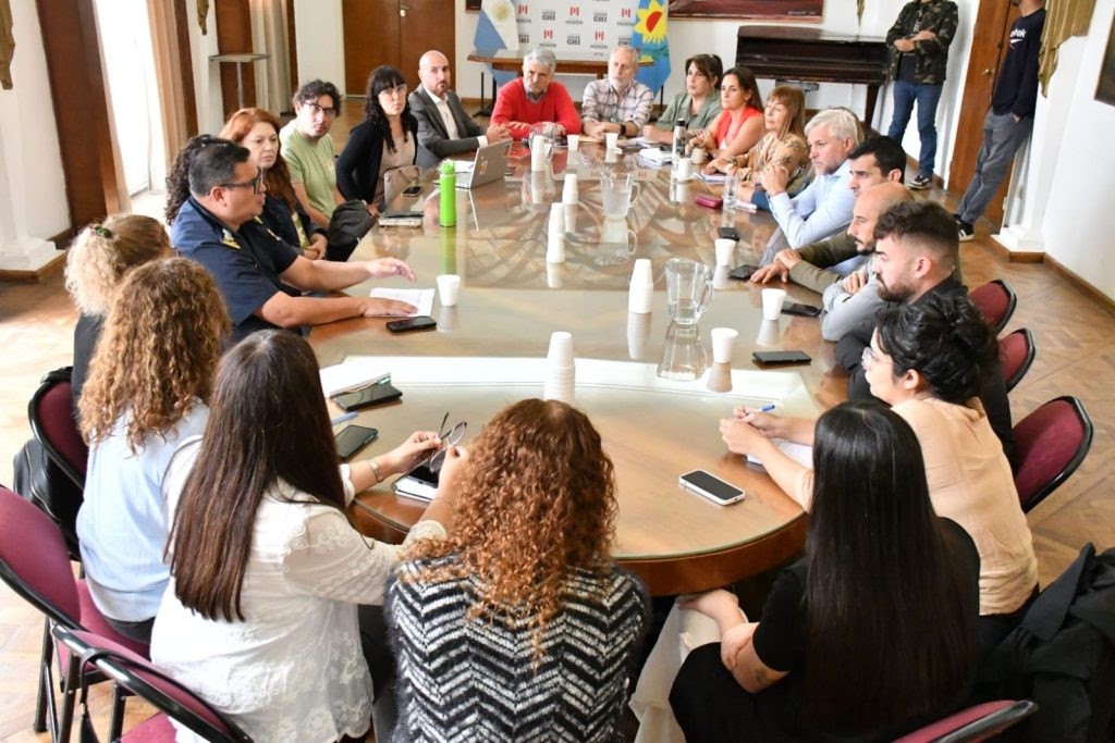 Mor&oacute;n: El Municipio impulsa acciones conjuntas para prevenir la violencia en las escuelas