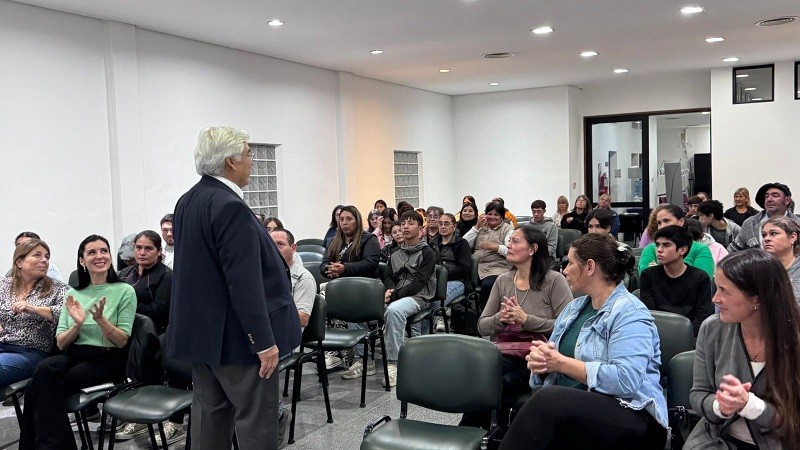 Gral. Villegas: El Municipio invierte $150 millones en becas y transporte para estudiantes