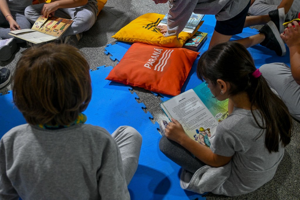 Paran&aacute; (ER): M&aacute;s de 1300 estudiantes participaron de una nueva edici&oacute;n de la Semana de la Lectura