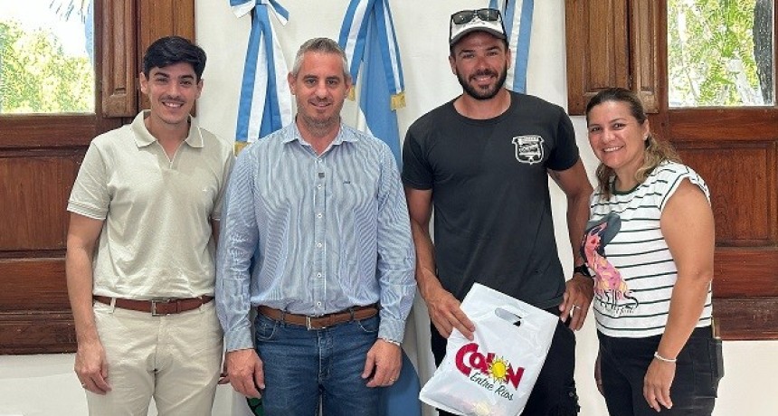 Col&oacute;n (ER): Jos&eacute; Luis Walser recibi&oacute; a palista colonense que clasific&oacute; en competencia en Gualeguaych&uacute;