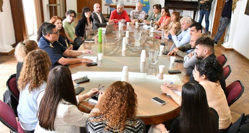 Mor&oacute;n: El Municipio impulsa acciones conjuntas para prevenir la violencia en las escuelas