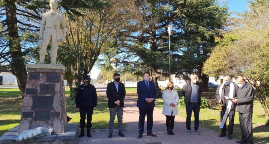 Azul: Acto por el Aniversario de la Fundación de Chillar