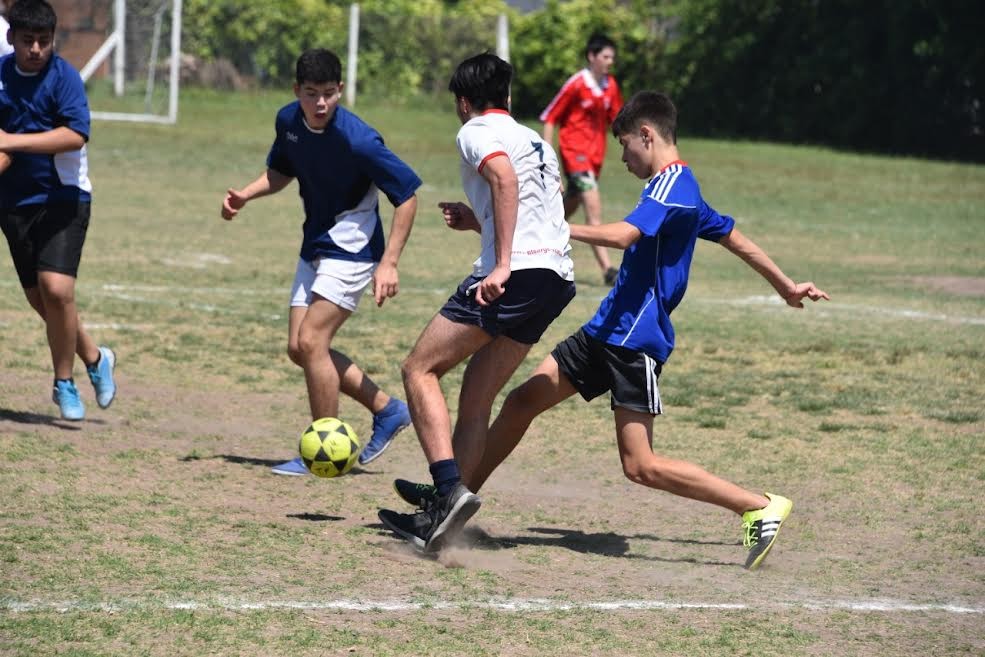 Ituzaingó: Inicia el ciclo de charlas deportivas “El Futbol, desde la infancia hasta la juventud” 