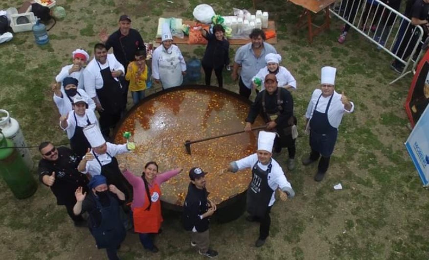 Moreno: El chef Leonardo Gutiérrez recibirá homenaje por su guiso carrero “El Morenito” en Perú 