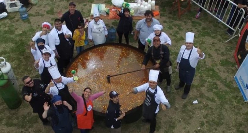 Moreno: El chef Leonardo Gutiérrez recibirá homenaje por su guiso carrero “El Morenito” en Perú 